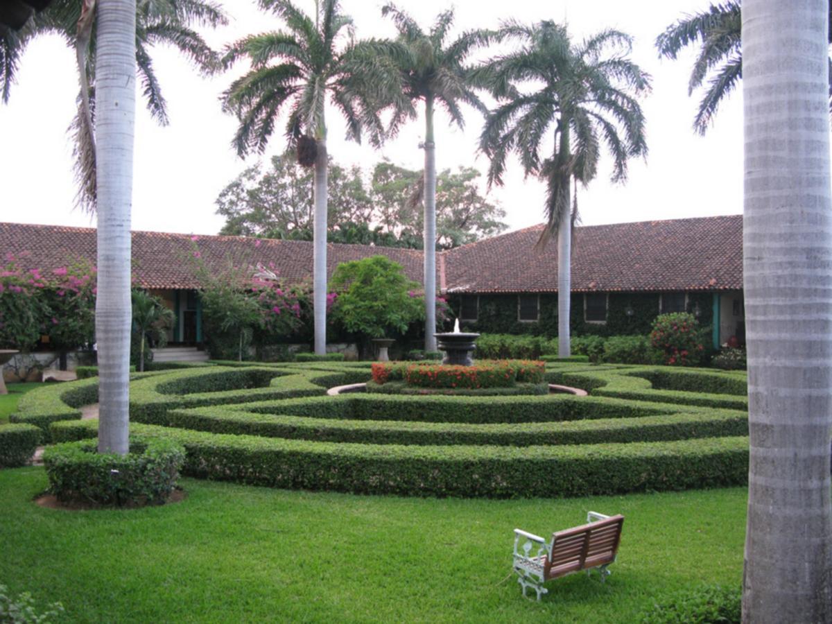 Hotel El Convento Leon Nicaragua エクステリア 写真