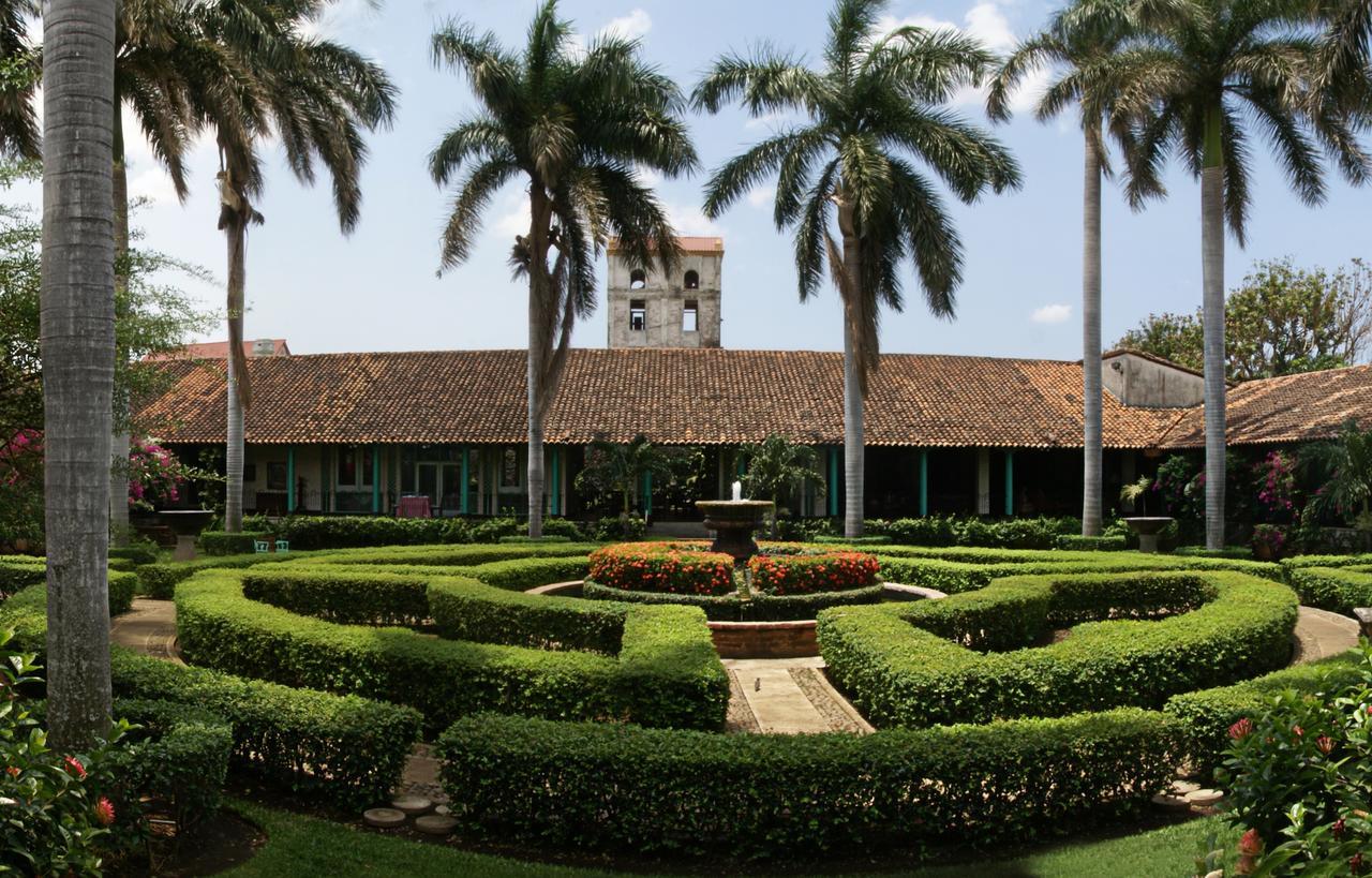 Hotel El Convento Leon Nicaragua エクステリア 写真